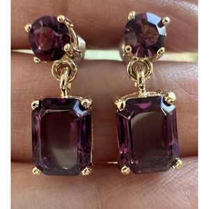 Vintage Dangle Earrings 0.625 Inch Prong Set Purple Amethyst Glass Gold Tone